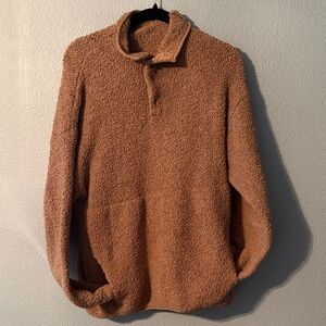 Cozy Tan Women’s Sweater with Pockets!